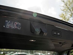 Volvo  T6 Plus Dark Recharge