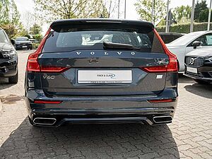 Volvo  T6 Plus Dark Recharge