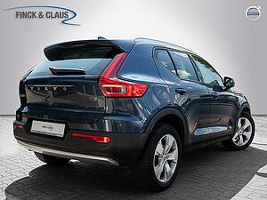 Volvo  T3 Momentum Pro