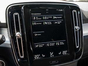 Volvo  T3 Momentum Pro