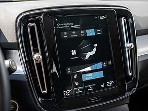 Volvo  T3 Momentum Pro