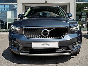Volvo  T3 Momentum Pro