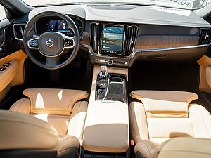 Volvo  T6 AWD Recharge Inscription *großer Akku*
