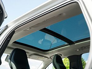 Volvo  T8 AWD Plus Dark