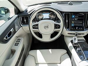 Volvo  T8 Plus Bright Recharge
