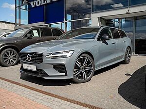 Volvo  T8 Plus Dark Recharge