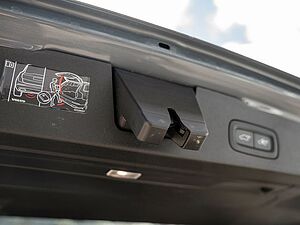 Volvo  T8 Plus Dark Recharge