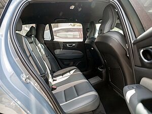 Volvo  T8 Plus Dark Recharge