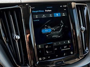 Volvo  T6 AWD Recharge Plus Dark