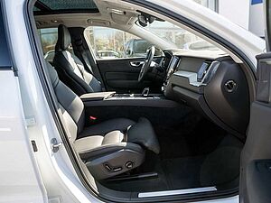 Volvo  T6 AWD Recharge Plus Dark