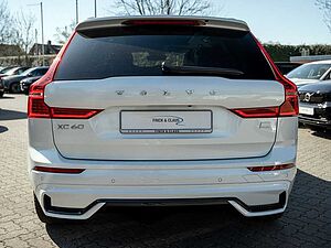 Volvo  T6 AWD Recharge Plus Dark