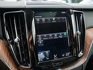 Volvo  B5 AWD Inscription