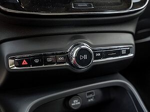 Volvo  T4 Inscription Expression Recharge- NUR GEW
