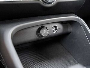 Volvo  T4 Inscription Expression Recharge- NUR GEW