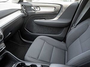 Volvo  T4 Inscription Expression Recharge- NUR GEW