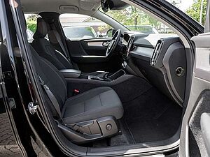 Volvo  T4 Inscription Expression Recharge- NUR GEW