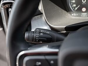 Volvo  T4 Inscription Expression Recharge- NUR GEW