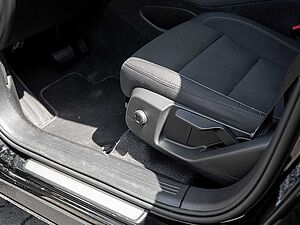 Volvo  T4 Inscription Expression Recharge- NUR GEW