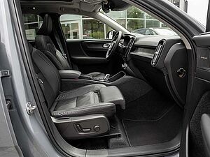 Volvo  T5 Ultimate Dark Recharge Plug-In Hybrid 2W