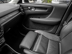 Volvo  T5 Ultimate Dark Recharge Plug-In Hybrid 2W