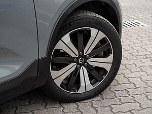 Volvo  T5 Ultimate Dark Recharge Plug-In Hybrid 2W