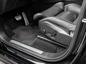 Volvo  T8 AWD R Design Edition LED 360° 7-SITZER