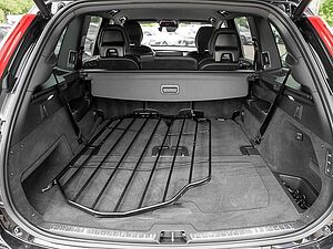Volvo  T8 AWD R Design Edition LED 360° 7-SITZER