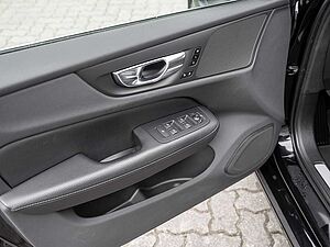 Volvo  T6 AWD Plus Bright