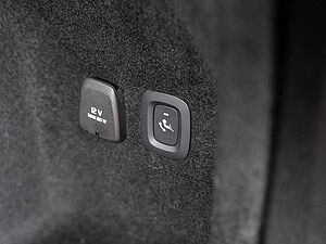 Volvo  T6 AWD Plus Bright