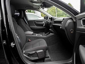 Volvo  T3 Momentum