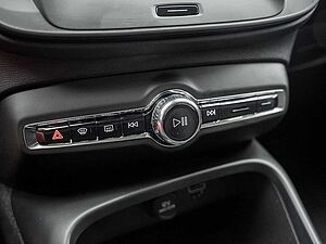 Volvo  T3 Momentum