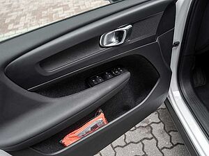 Volvo  T3 Momentum