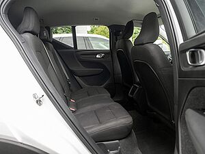 Volvo  T3 Momentum