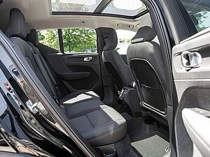 Volvo  T2 Momentum KAMERA H/K NAVI W-LAN LED PANO