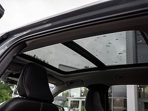 Volvo  T4 Inscription Expression Recharge LED PANO