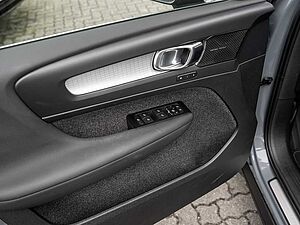Volvo  T4 Inscription Expression Recharge LED PANO