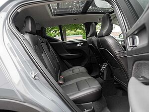 Volvo  T4 Inscription Expression Recharge LED PANO