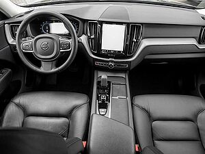 Volvo  B4 Momentum Pro NAVI W-LAN FACEL. LED 360°