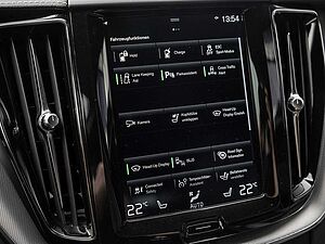 Volvo  T8 AWD R-Design W-LAN HUD STANDHZ LED PANO
