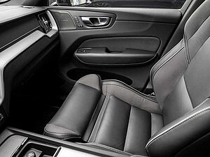 Volvo  T8 AWD R-Design W-LAN HUD STANDHZ LED PANO