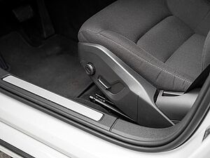 Volvo  T8 Core Recharge Plug-In Hybrid AWD
