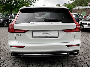 Volvo  T8 Core Recharge Plug-In Hybrid AWD