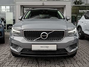 Volvo  T3 Momentum