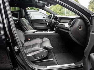 Volvo  T8 R-Design Recharge Plug-In Hybrid AWD