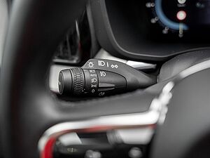 Volvo  T8 R-Design Recharge Plug-In Hybrid AWD