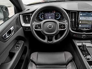 Volvo  T8 R-Design Recharge Plug-In Hybrid AWD