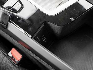 Volvo  T8 AWD Bright