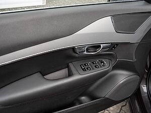 Volvo  T8 AWD Bright