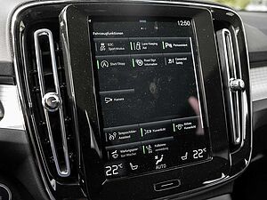 Volvo  T3 Momentum