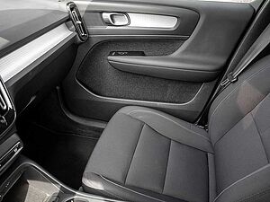 Volvo  T3 Momentum